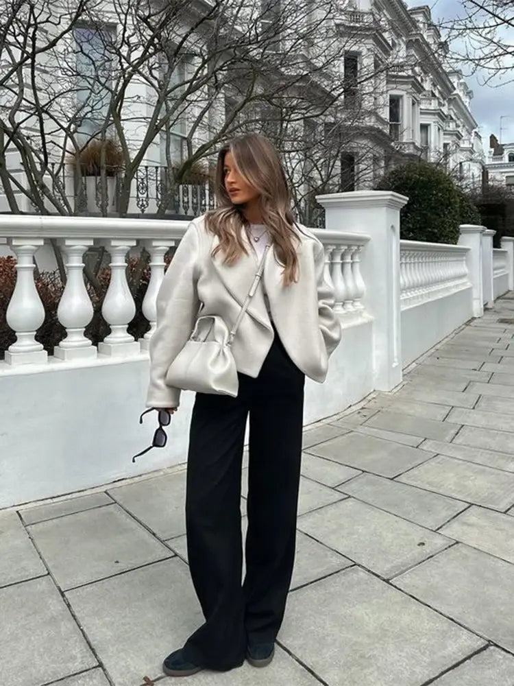 CASUAL WHITE WOMEN WOOLEN COAT
