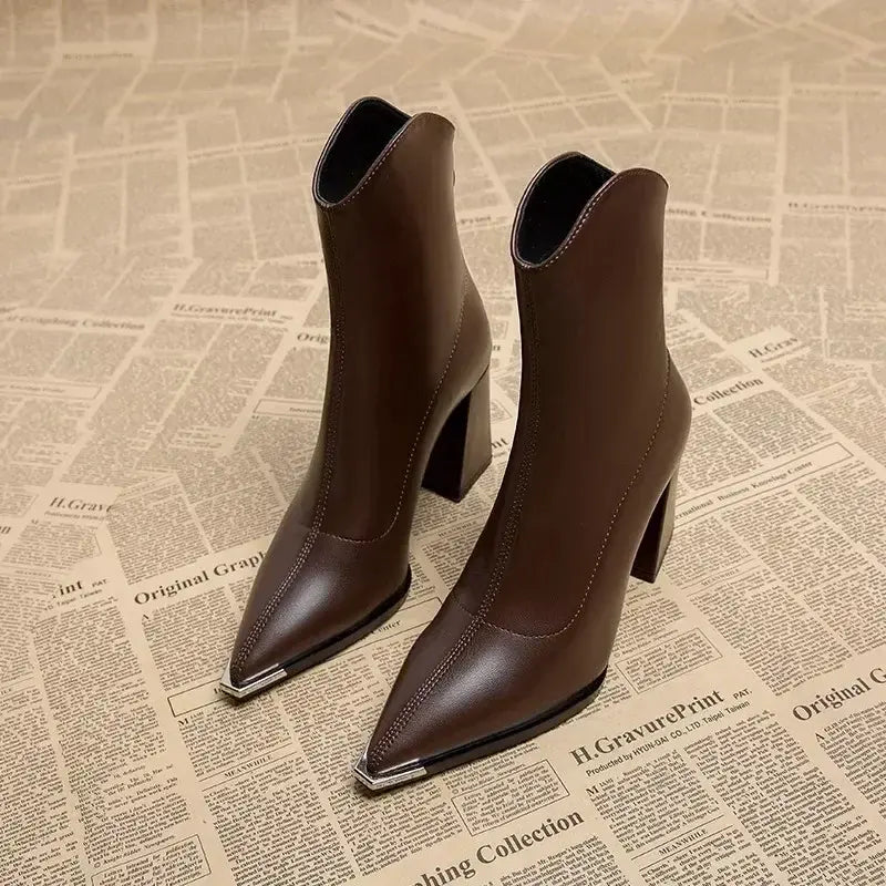 POINTED TOE ANKLE BOOTS