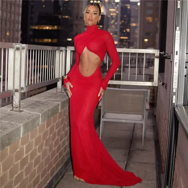ELEGANT RED MAXI DRESS