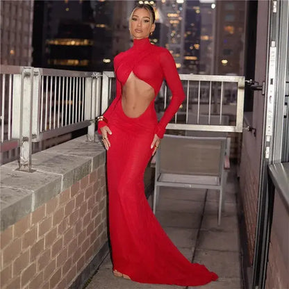 ELEGANT RED MAXI DRESS