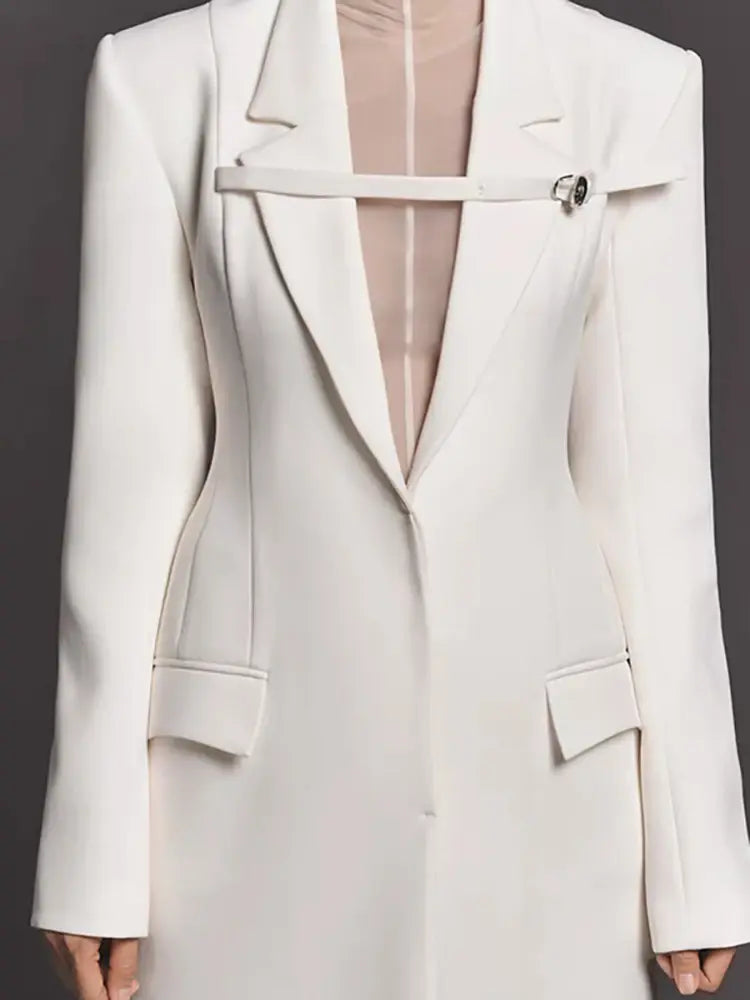 NOTCHED TRENCH COAT
