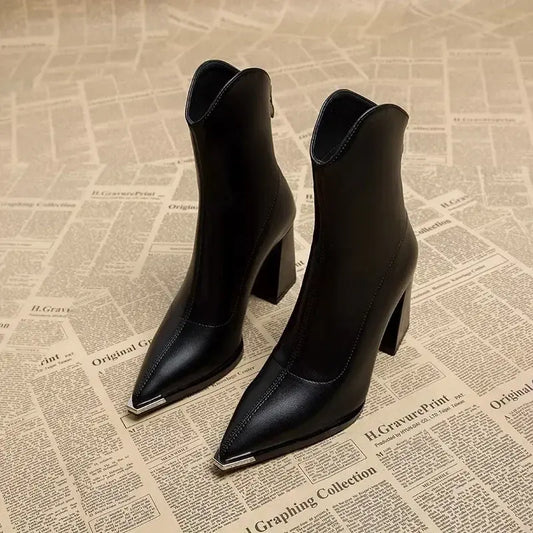 POINTED TOE ANKLE BOOTS