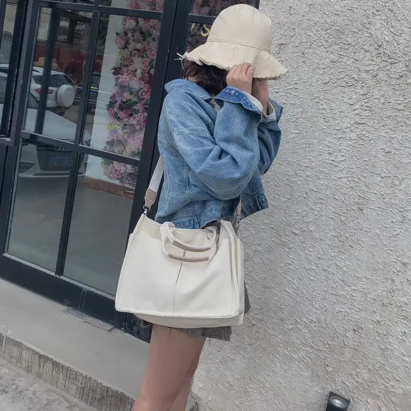 CASUAL TOTE BAG