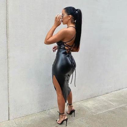 LIL BLACK DRESS